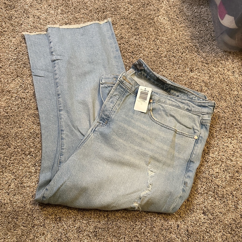 NWT Torrid Stovepipe Button Straightleg Jeans Sz 20